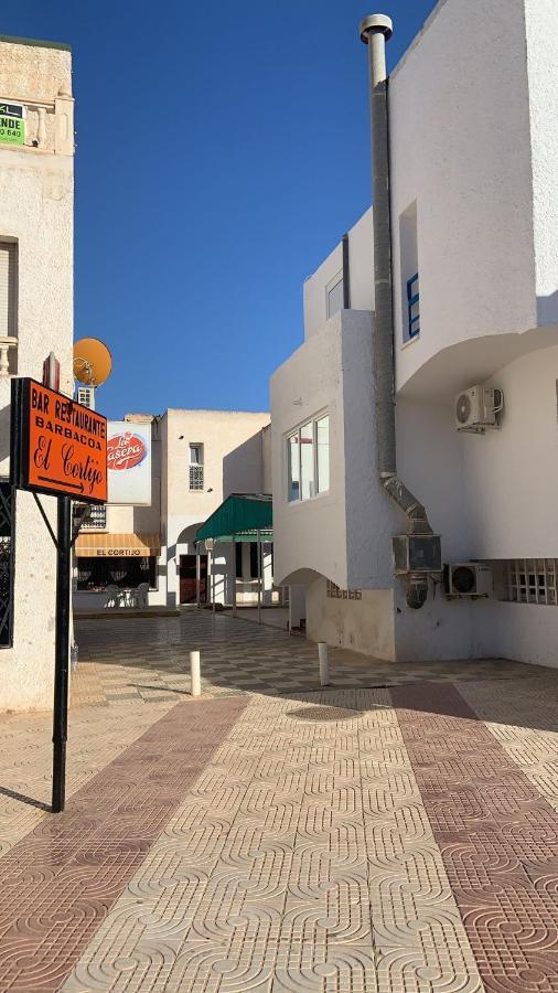 Apartamentos Buganvilla Roquetas De Mar Eksteriør billede